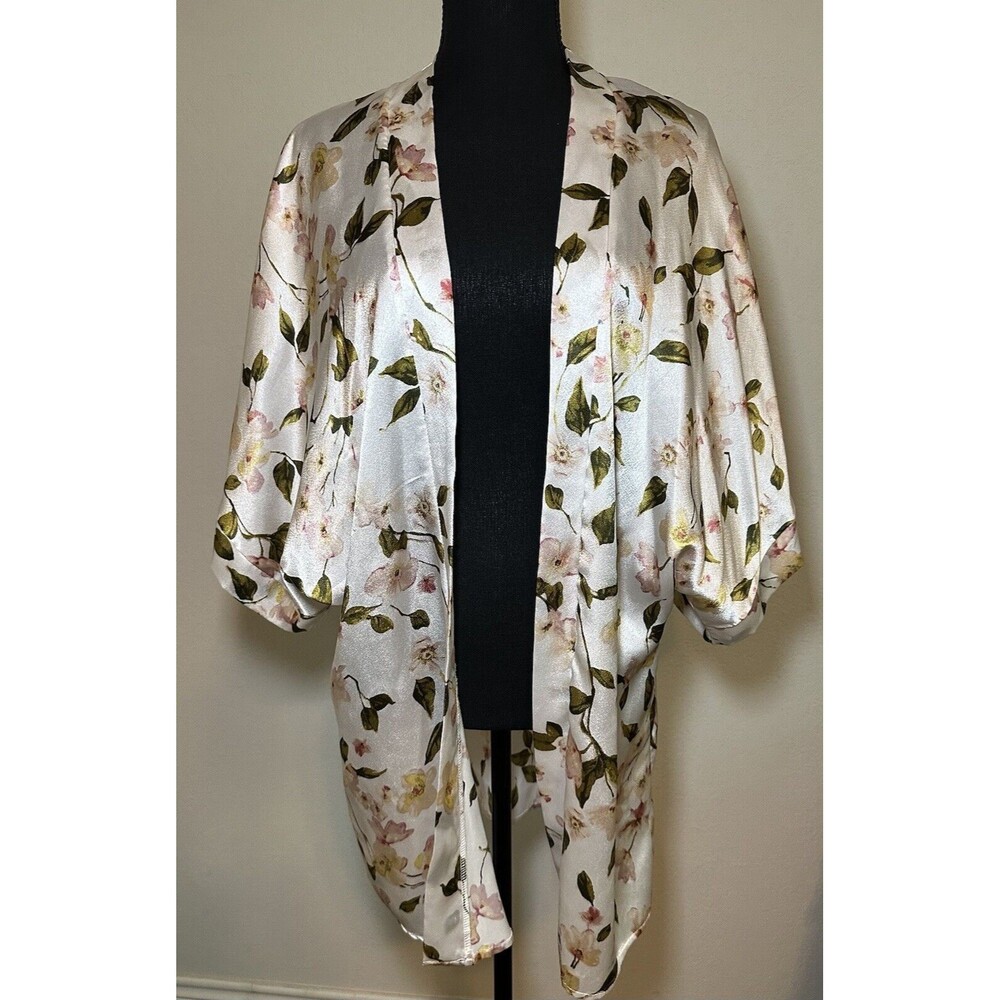 Womens Mixit White Floral Short Kimono Robe‎ Cover Up ONE SIZE